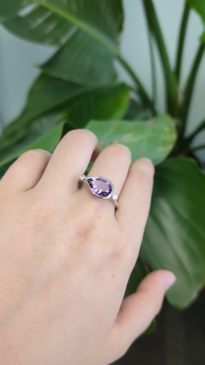 ☆アメジストの指輪☆ 手摺り天然アメジストの指輪 | iichi 日々の暮らしを心地よくする